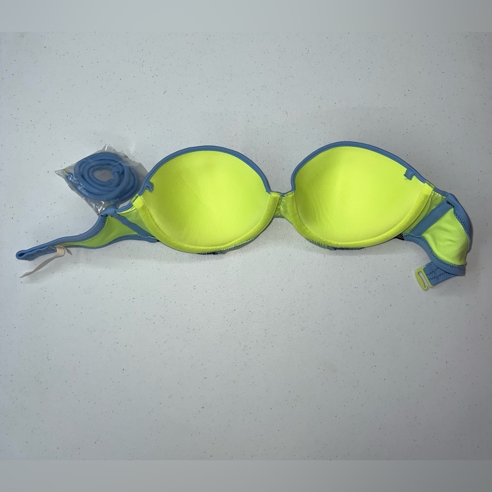 Victoria Secrets SWIM TOP - Picture 3 of 5